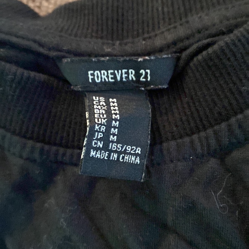 Forever 21 - Picture 2 of 2
